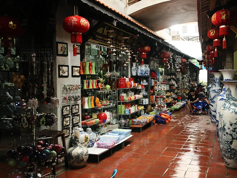 Chợ Gốm Bát Tràng Hà Nội